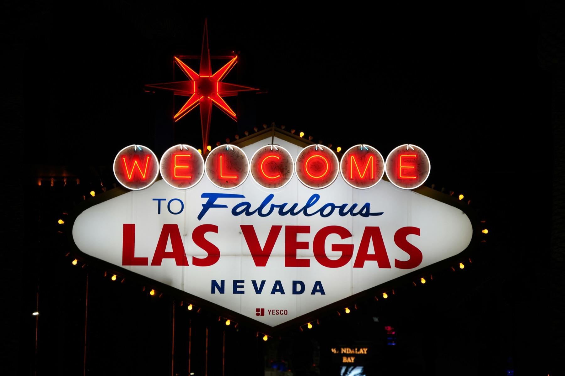 Historic Welcome to Fabulous Las Vegas Nevada sign at night